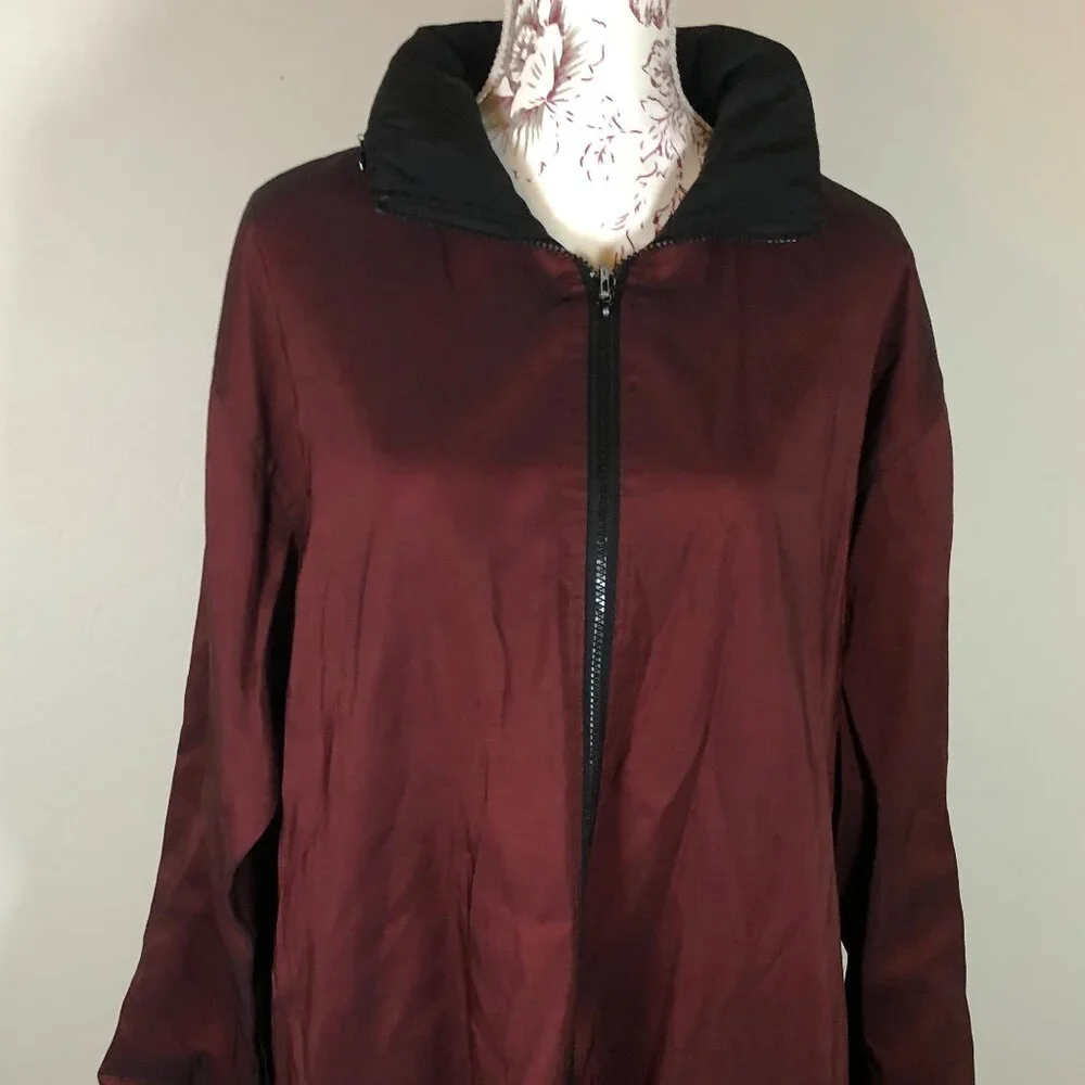 Vintage Reversible Zip-Up Coat — Burgundy & Black, Classic Minimalist Style